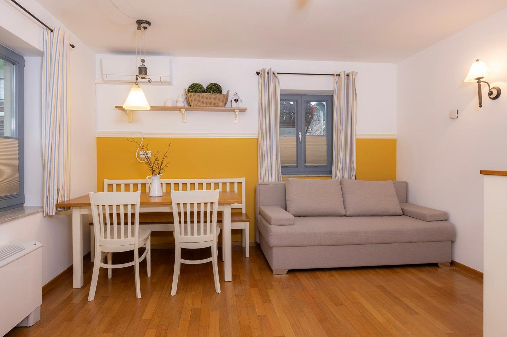 Lakeside Apartment Bled