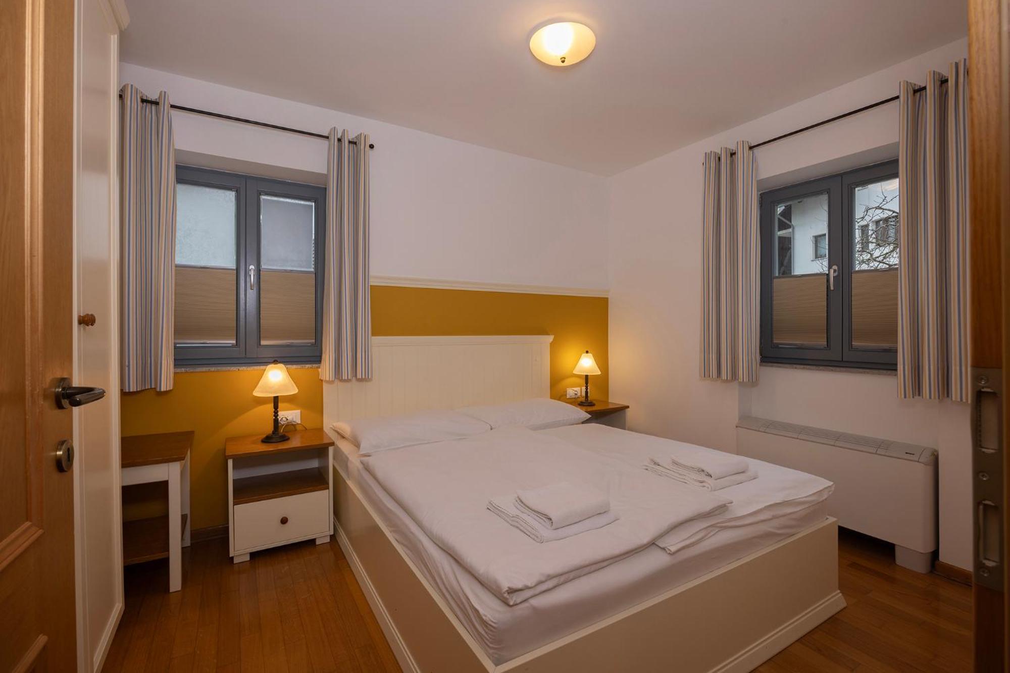 Apartma Lakeside